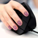Mouse Ergonomico Krown KMO-506 6 Botones Cableado